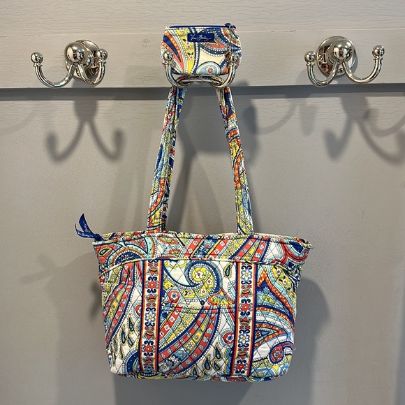 Vera Bradley Handbags - Vera Bradley Marina Paisley Mandy Zippered Shoulder Bag